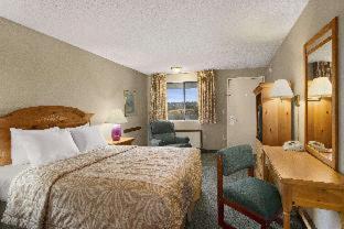 Days Inn By Wyndham Auburn Oda fotoğraf